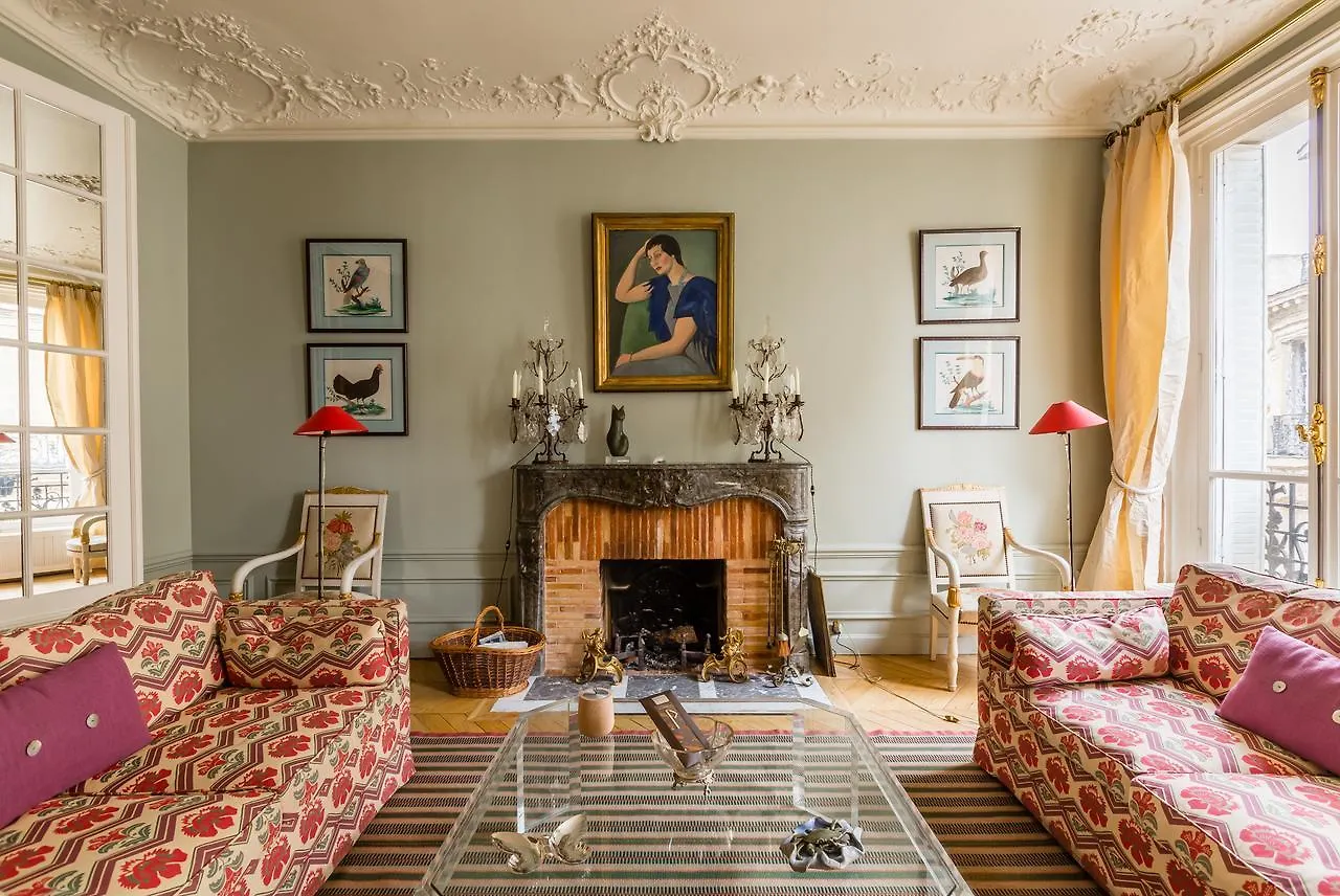 Apartment Veeve - Rue Spontini Comfort Paris